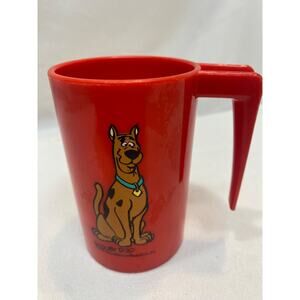 Vintage 1971 Scooby-Doo Plastic Mug Hannah Barbera Red Cup Retro Collectible